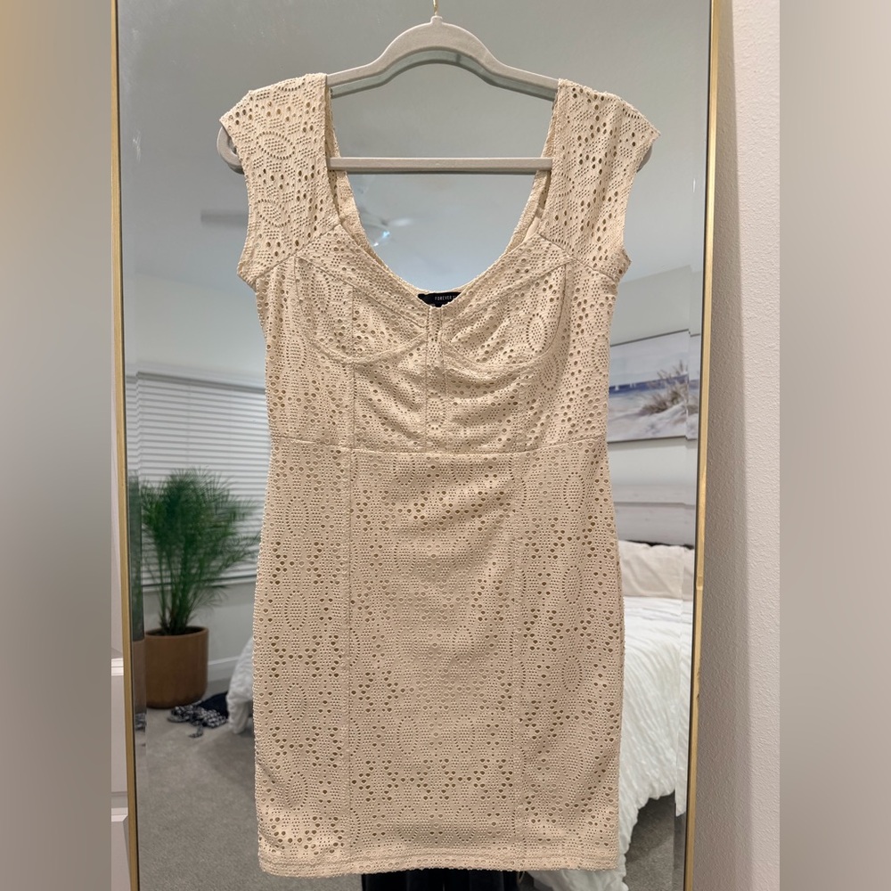 Forever 21 Beige Crochet Eyelet Top M